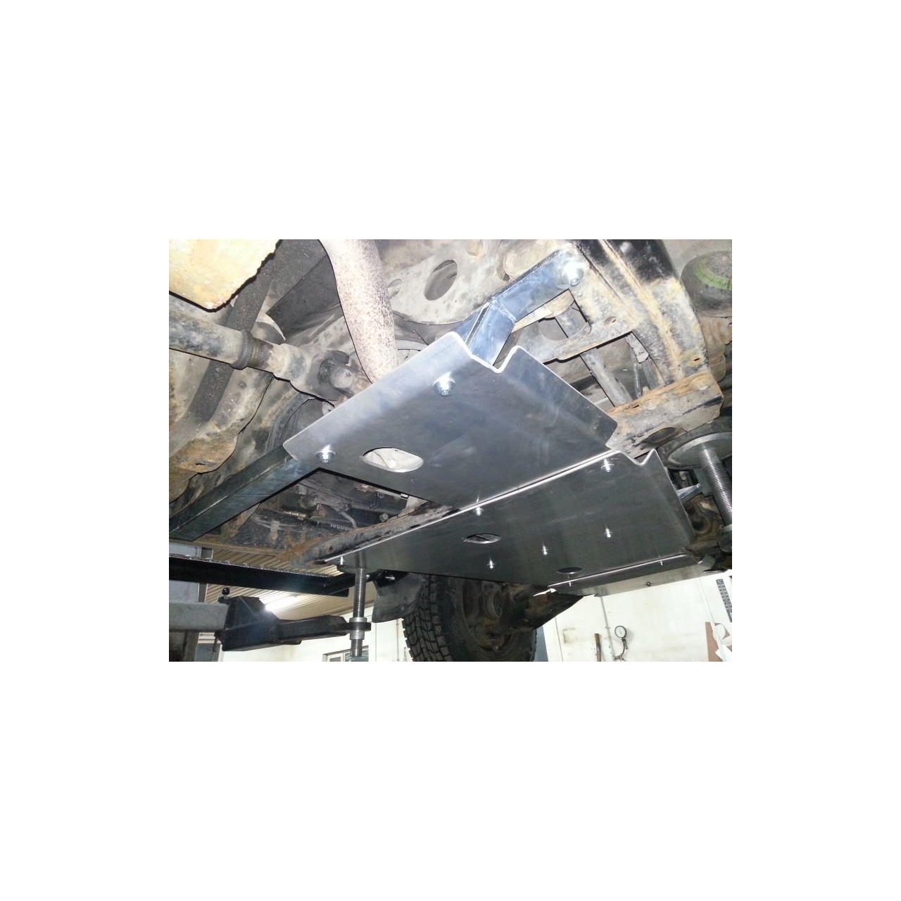 Komplet 3 osłon aluminiowych Toyota LC100